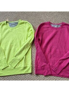 NEW TEK GEAR women's small 2-sweatshirt Bundle w/thumb slots on sleeves